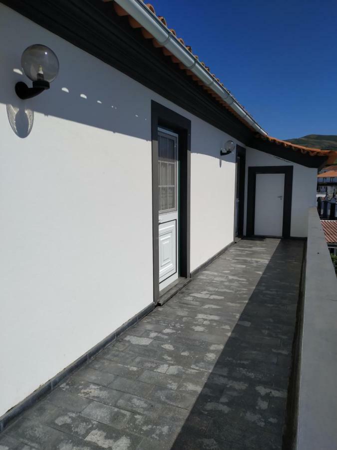 Bettencourt Rooms Santa Cruz da Graciosa Exteriör bild