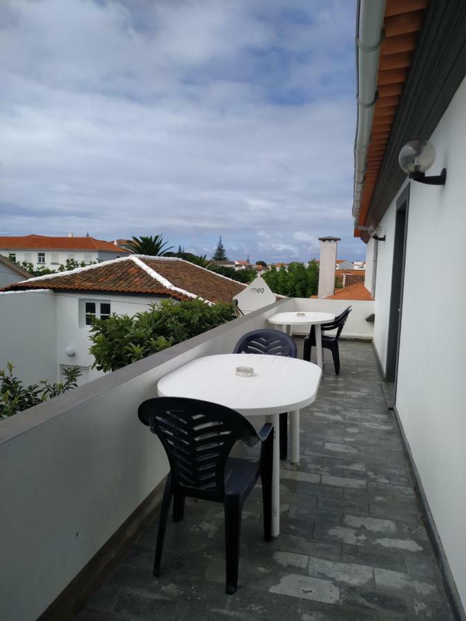 Bettencourt Rooms Santa Cruz da Graciosa Exteriör bild